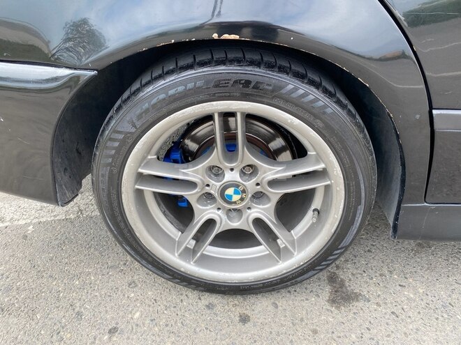 BMW 528 1999, 279,935 km - 2.8 l - Bakı