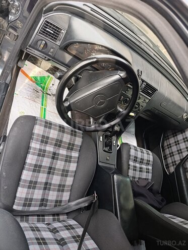 Mercedes C 180 1996, 395,000 km - 1.8 l - Şəki