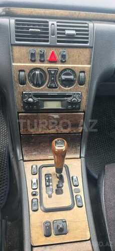 Mercedes E 220 d 1999, 656,385 km - 2.2 l - Bakı