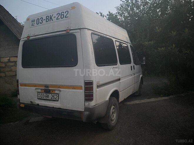 Ford Transit 1991, 822,882 km - 2.5 l - İsmayıllı
