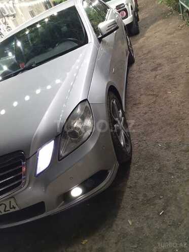 Mercedes E 220 d 2009, 243,000 km - 2.2 l - Bakı