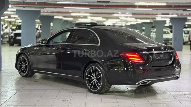 Mercedes E 220 d 2017, 123,000 km - 2.0 l - Bakı