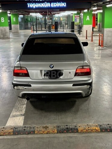 BMW 528 2000, 430,878 km - 2.8 л - Bakı