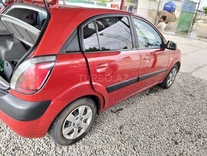 Kia Rio 2005, 340,000 km - 1.4 l - Gəncə