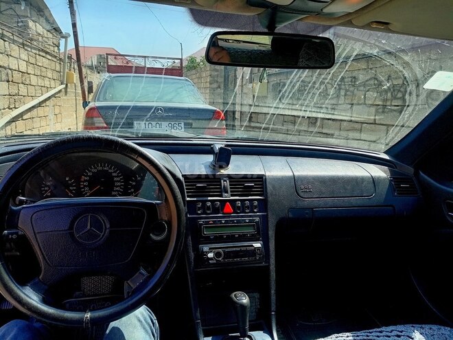 Mercedes C 240 1998, 270,000 km - 2.4 l - Bakı