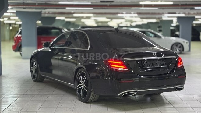 Mercedes E 200 d 2017, 168,000 km - 2.0 l - Bakı