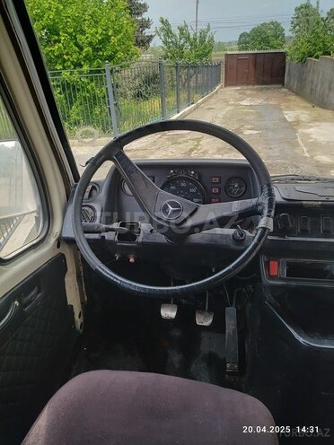 Mercedes 208 D 1995, 150,000 km - 2.3 л - Lənkəran