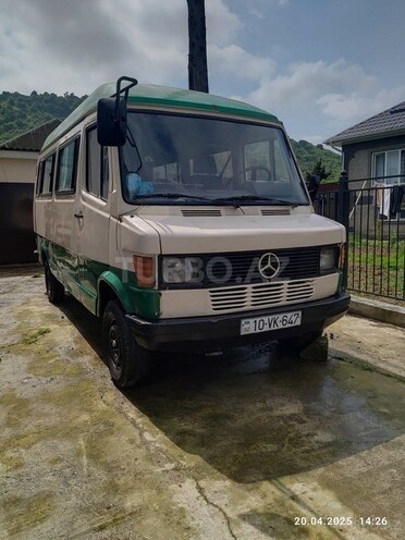 Mercedes 208 D 1995, 150,000 km - 2.3 л - Lənkəran
