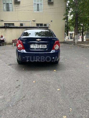 Chevrolet Aveo-7
