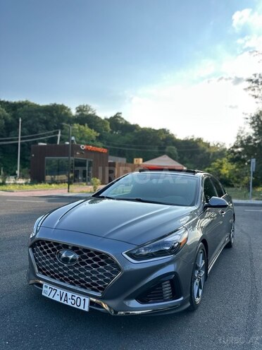 Hyundai Sonata-6
