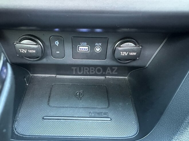 Hyundai Sonata-19