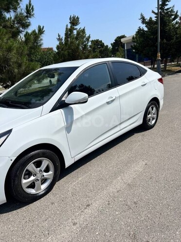 Hyundai Accent 2014, 135,600 km - 1.4 л - Bakı