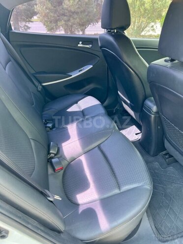 Hyundai Accent 2014, 135,600 km - 1.4 л - Bakı