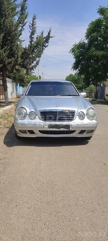 Mercedes E 220 d 2000, 567,000 km - 2.2 l - Cəlilabad