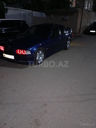 BMW 320 1998, 421,500 km - 2.0 l - Sumqayıt