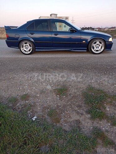 BMW 320 1998, 421,500 km - 2.0 l - Sumqayıt