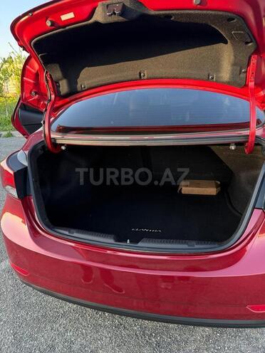Hyundai Elantra 2015, 170,000 km - 1.8 л - Bakı