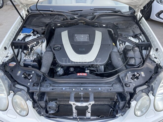 Mercedes E 280-14