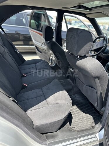 Mercedes E 240 1998, 326,000 km - 2.4 l - Bakı