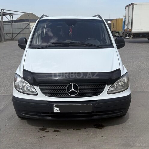 Mercedes Vito 111-1