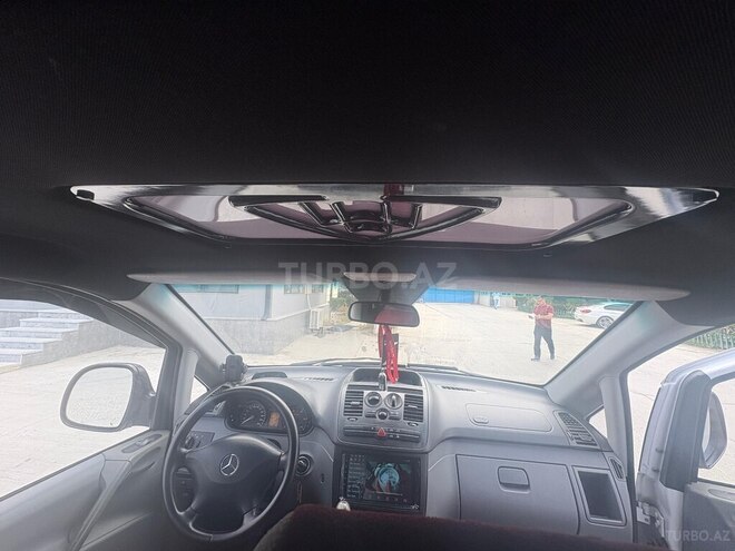 Mercedes Vito 111-6
