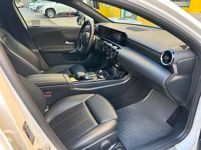 Mercedes A 250 e-10