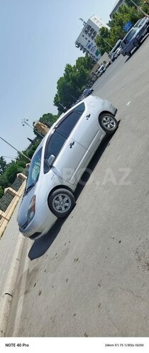 Toyota Prius-3