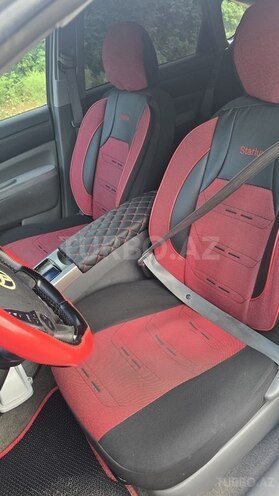 Toyota Prius-10