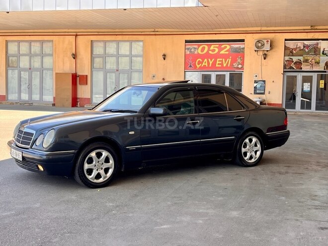 Mercedes E 230 1996, 512,000 km - 2.3 l - İmişli