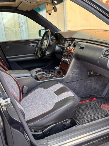 Mercedes E 230 1996, 512,000 km - 2.3 l - İmişli