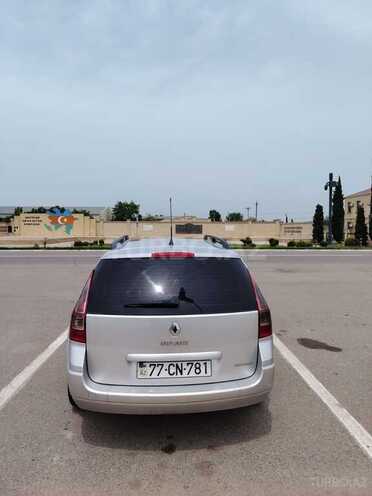 Renault Megane-7