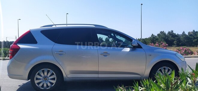 Kia  2008, 286,000 km - 1.4 l - Bakı