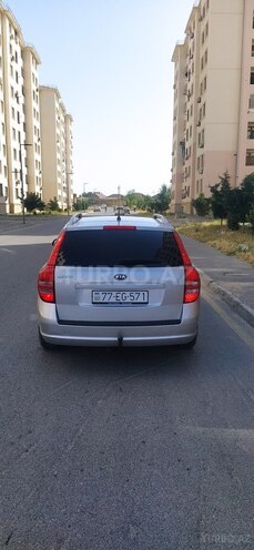 Kia  2008, 286,000 km - 1.4 l - Bakı