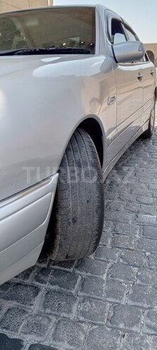 Mercedes E 240 1998, 586,883 km - 2.4 l - Bakı