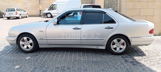 Mercedes E 240 1998, 586,883 km - 2.4 l - Bakı