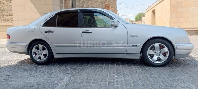 Mercedes E 240 1998, 586,883 km - 2.4 l - Bakı