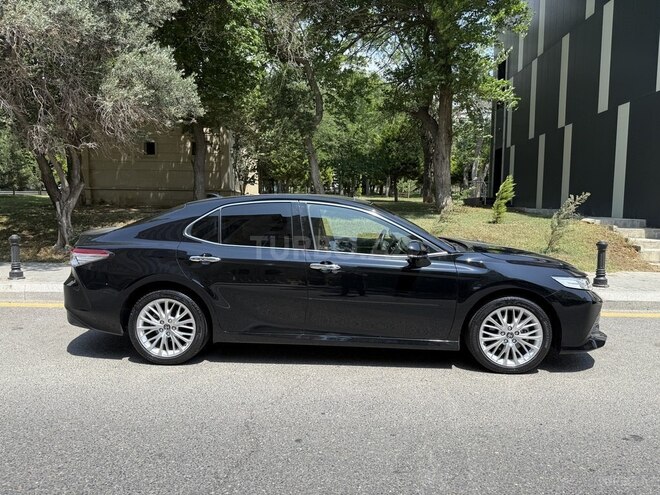 Toyota Camry-4