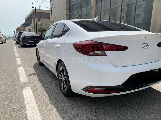 Hyundai Elantra 2020, 60,000 km - 2.0 л - Bakı