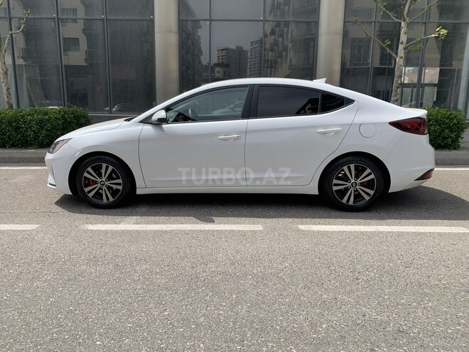 Hyundai Elantra 2020, 60,000 km - 2.0 л - Bakı