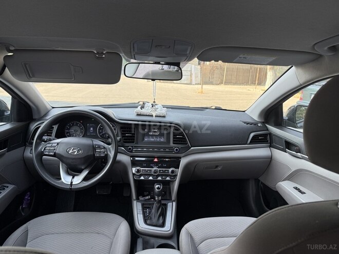 Hyundai Elantra 2019, 107,393 km - 2.0 l - Bakı