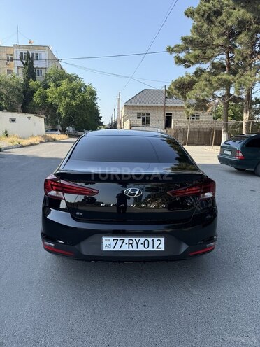 Hyundai Elantra 2019, 107,393 km - 2.0 l - Bakı