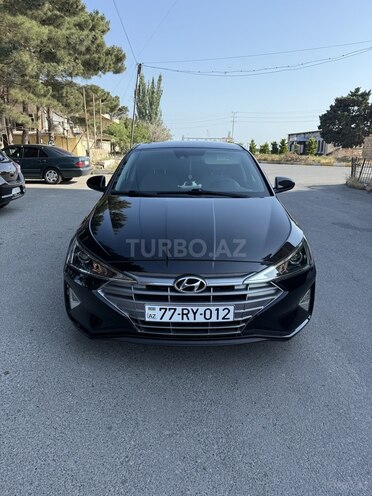 Hyundai Elantra 2019, 107,393 km - 2.0 l - Bakı