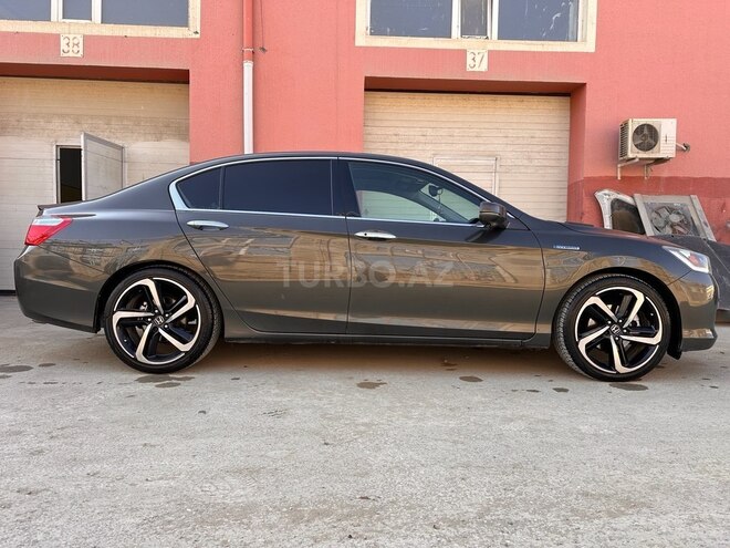Honda Accord-2