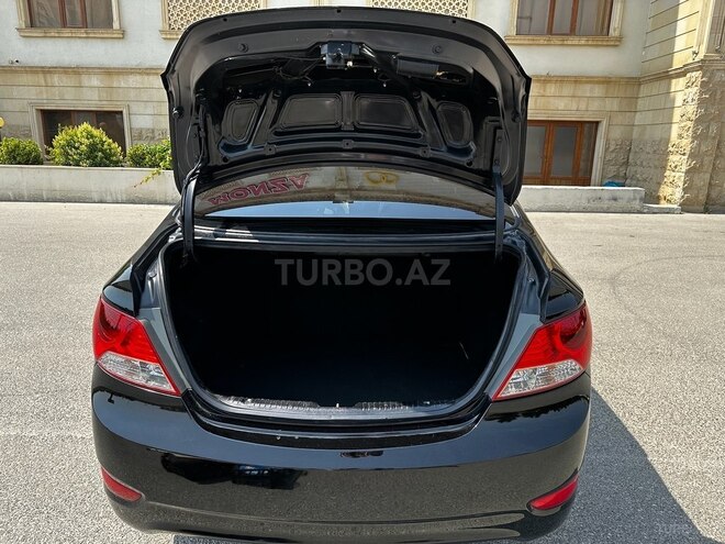 Hyundai Accent 2011, 282,500 km - 1.4 l - Bakı
