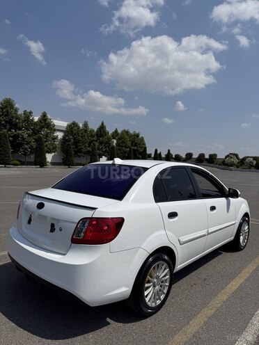Kia Rio 2010, 366,000 km - 1.4 l - Şamaxı