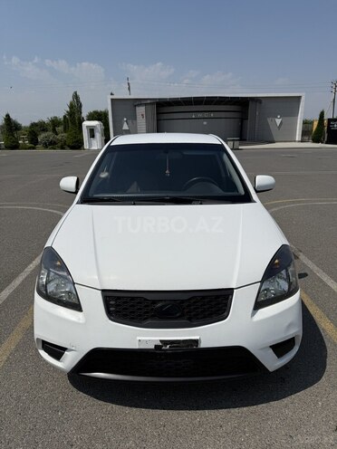 Kia Rio 2010, 366,000 km - 1.4 l - Şamaxı