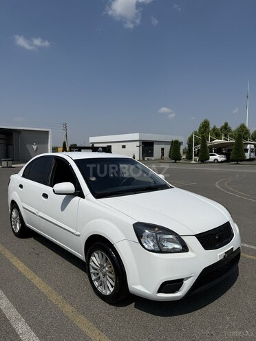 Kia Rio 2010, 366,000 km - 1.4 l - Şamaxı
