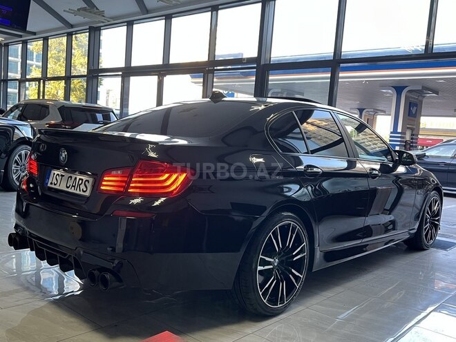 BMW 528-9