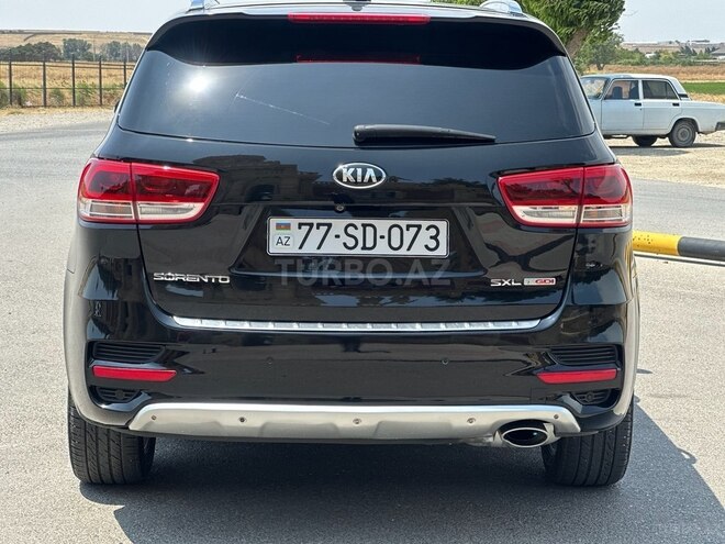 Kia Sorento-7