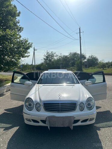 Mercedes E 240 2002, 238,000 km - 2.4 l - Bakı